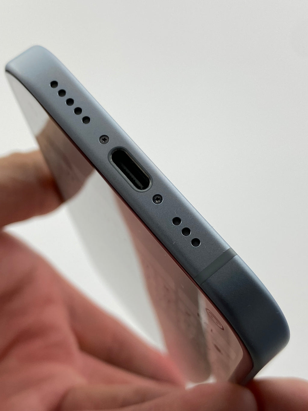 iPhone 15 128GB – Blue (Absolutely Mint 10/10 Condition)