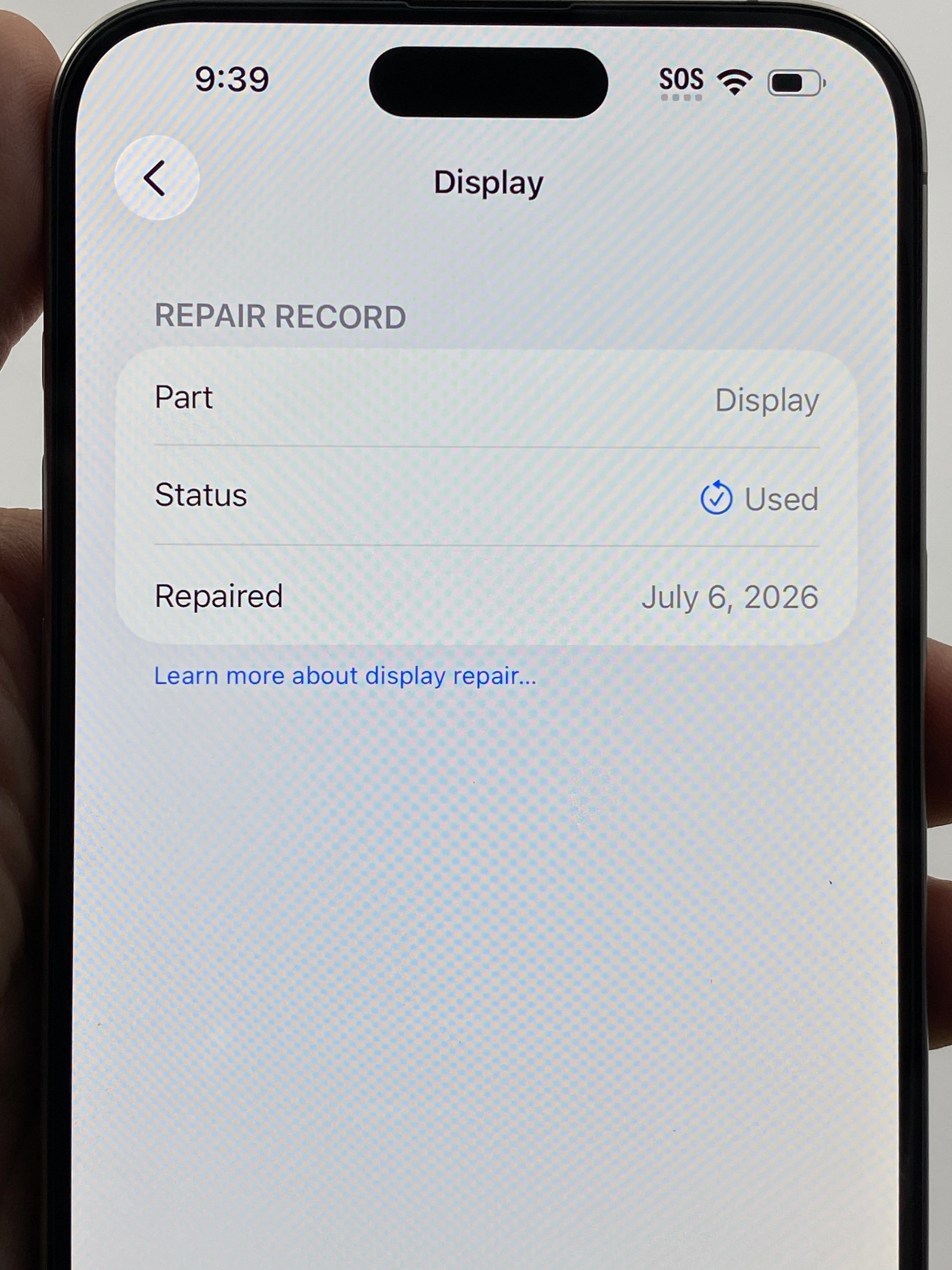 iPhone 15 Pro Max 256GB – Natural Titanium (Mint 10/10 / 100% Battery)