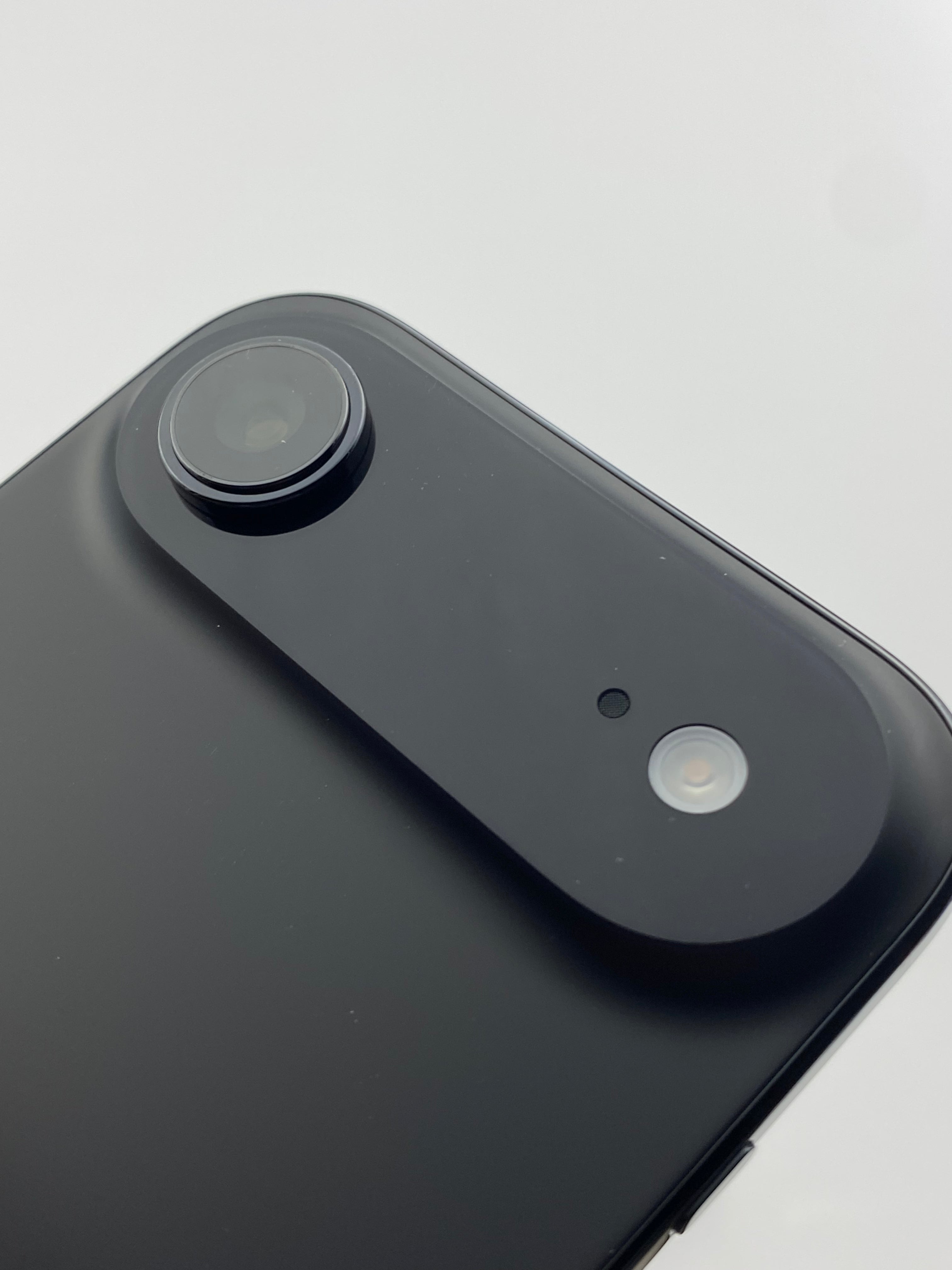 iPhone Air 256GB – Space Black (Brand New / Never Activated)